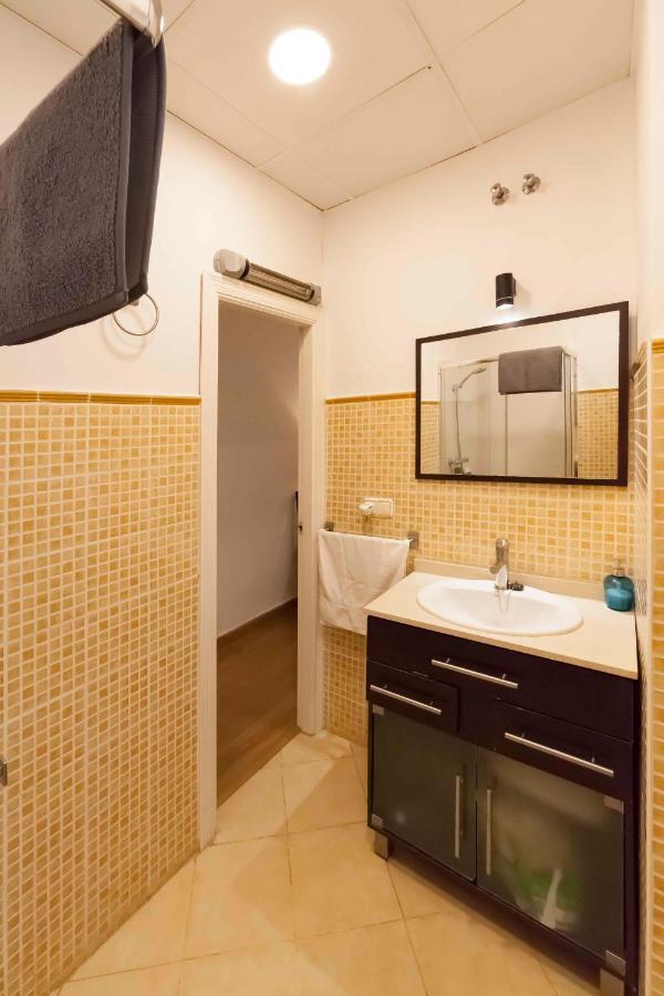 Sf - Shiny Apartment In City Centre Sevilla Exteriör bild